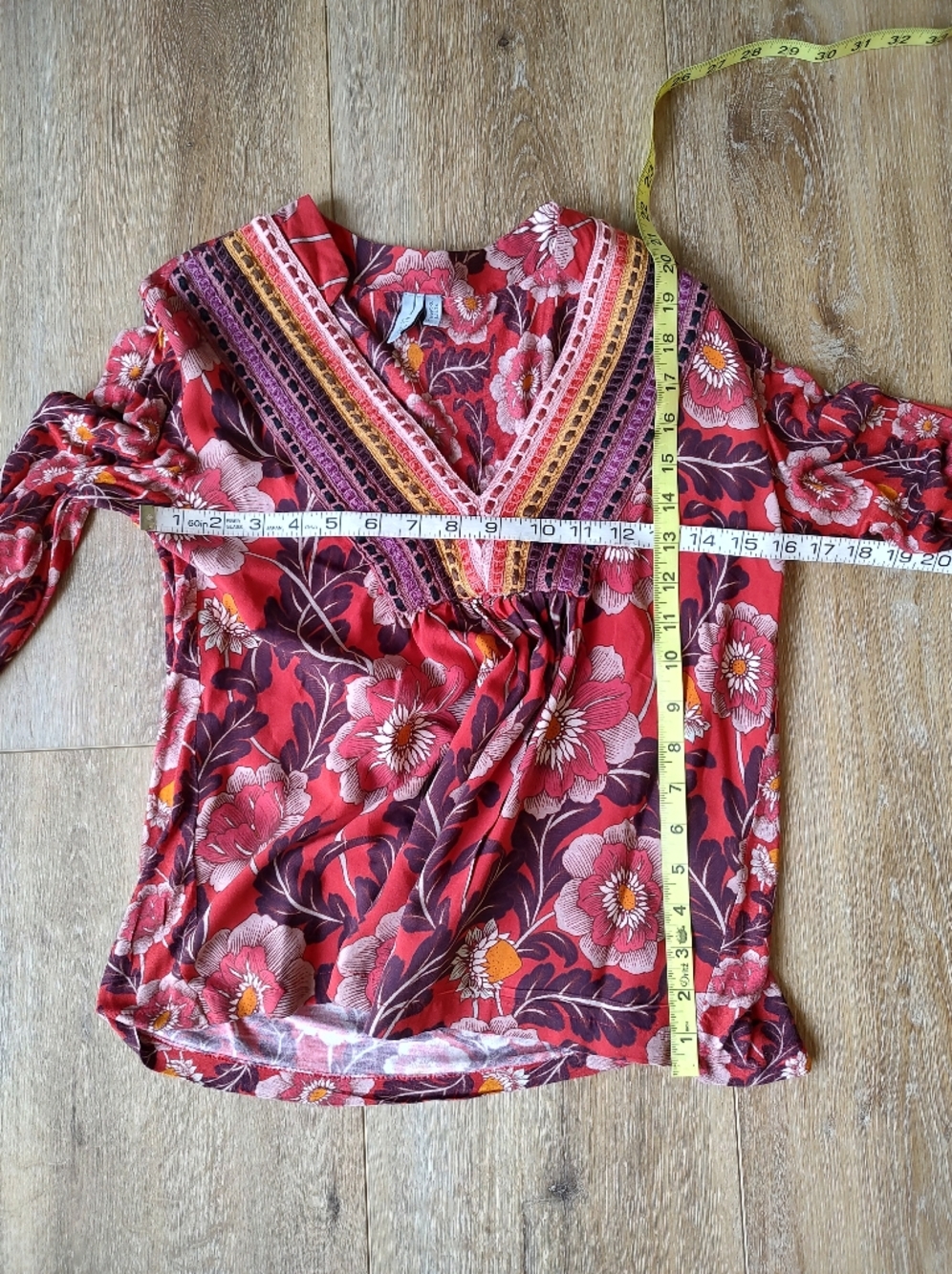 Bl^nk London X Anthropologie Stephanie Red Floral Embroidered V-Neck Top - Picture 5 of 11